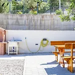 Apartman Ruzmarin J Parking Included Makarska