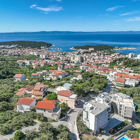 Apartman Ruzmarin J Parking Included